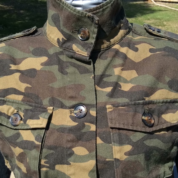 Gypsy Warrior Camouflage and Sweatshirt Top from PacSun Small - Picture 3 of 10